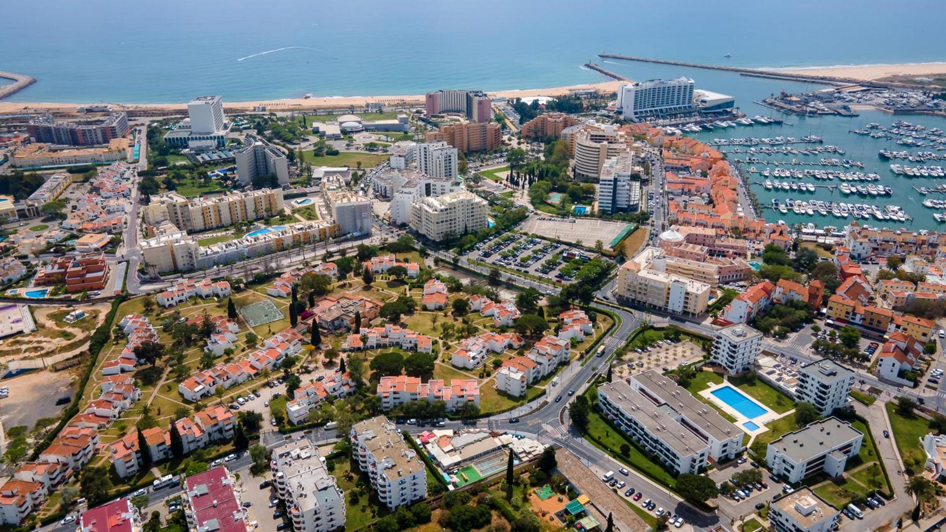 2 Bdr Vilamoura Escape W Balcony By Lovelystay Quarteira Exterior foto
